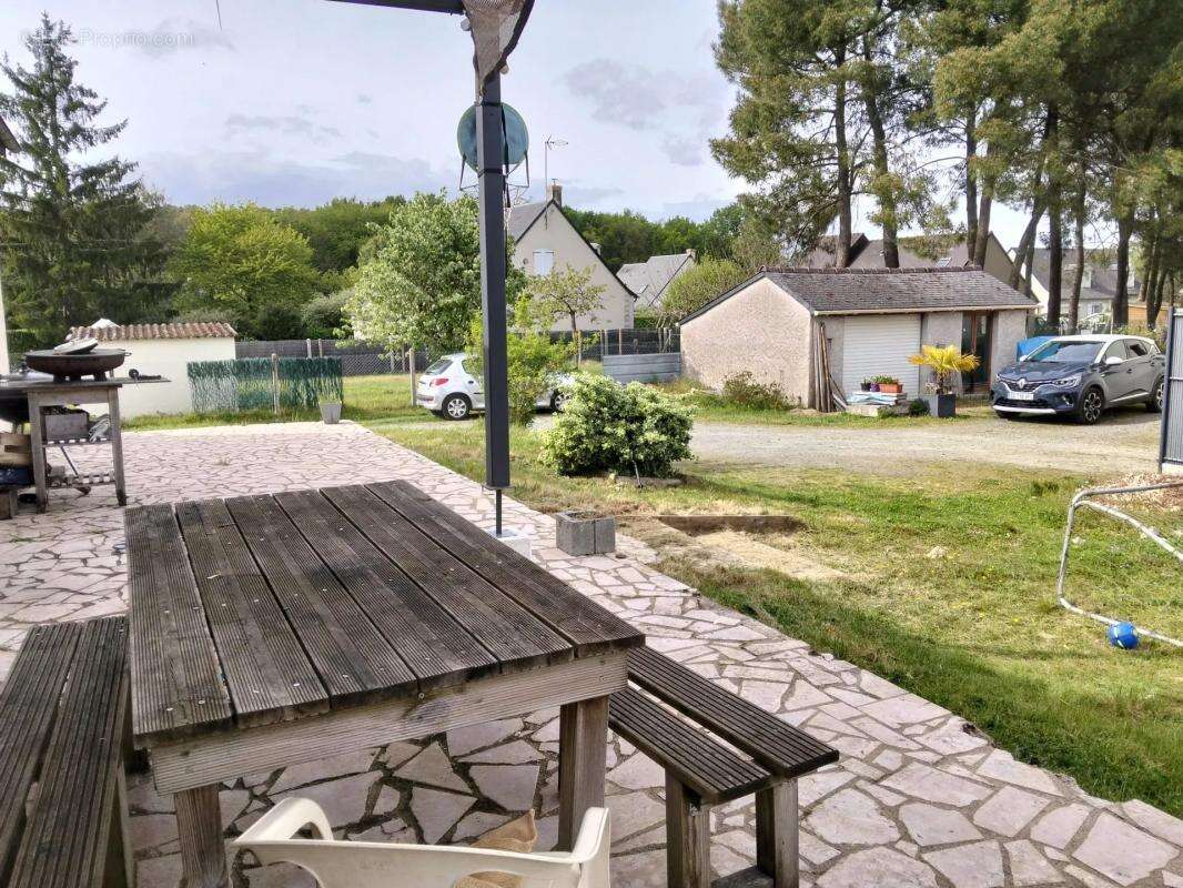 Maison à MONTBAZON