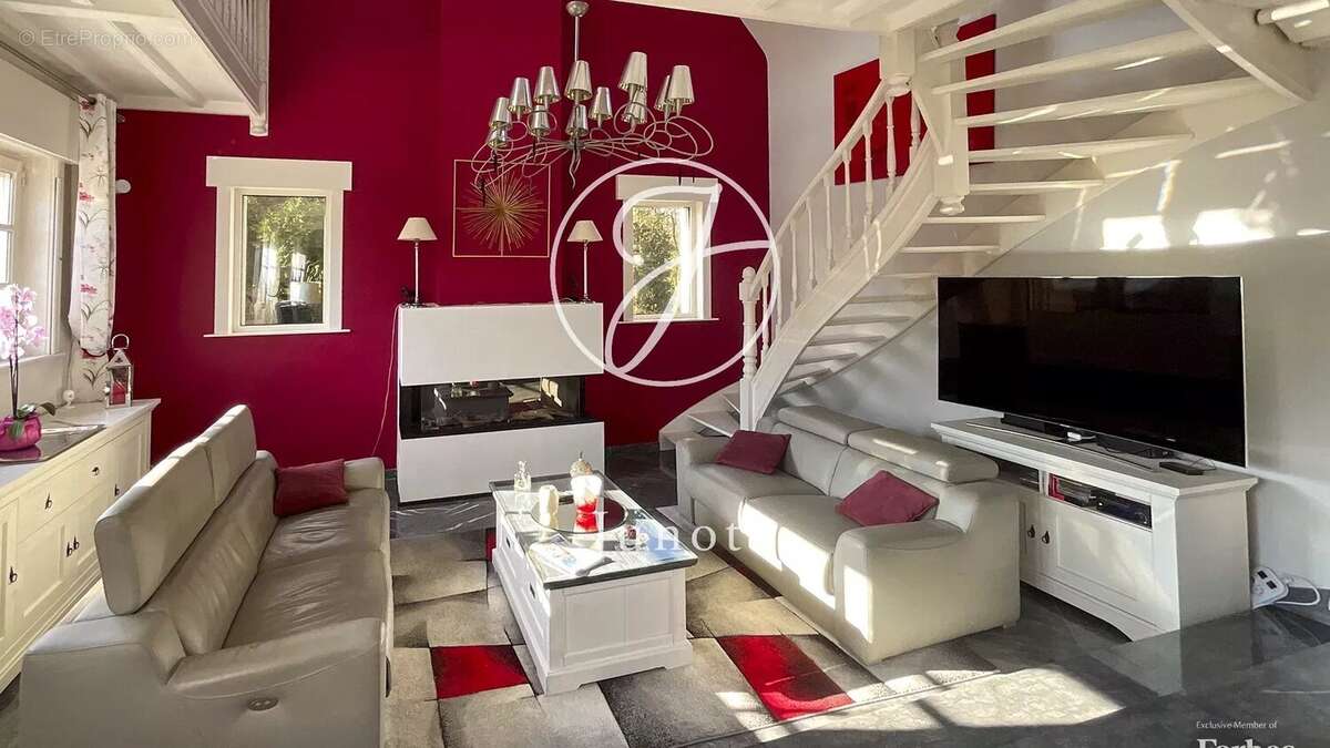 Maison à WERVICQ-SUD
