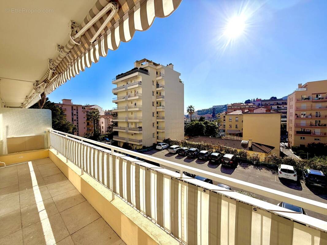Appartement à MENTON