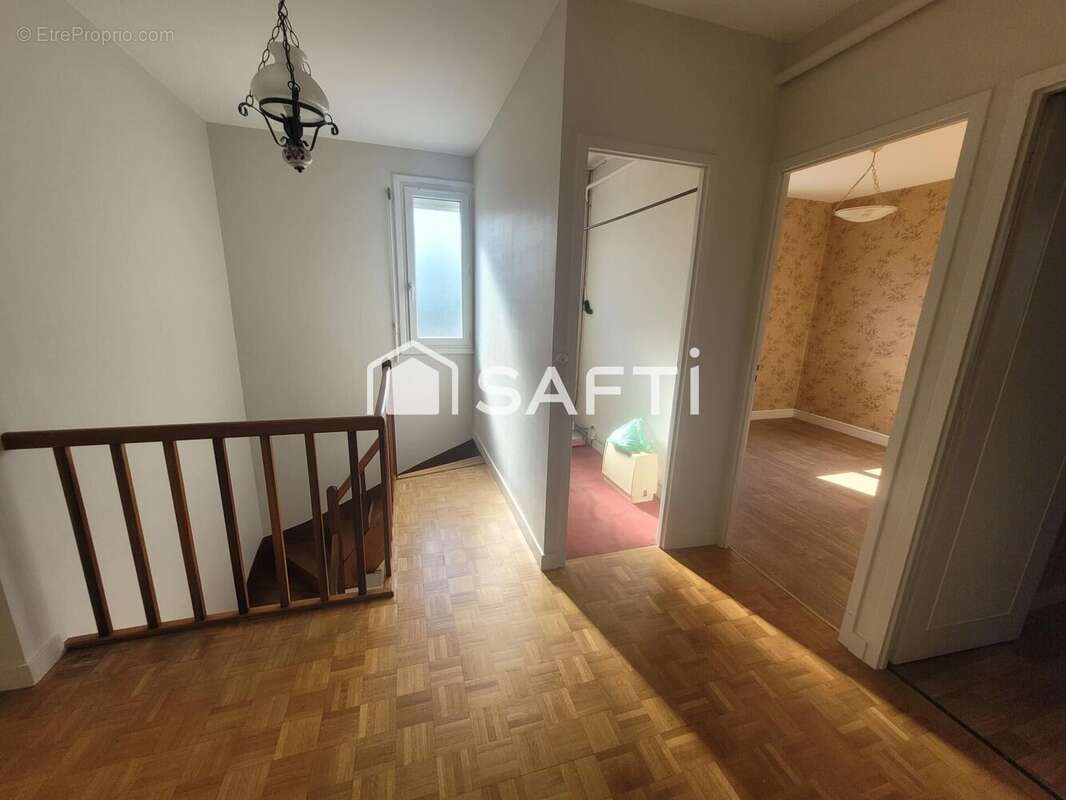 Photo 6 - Maison à DESCARTES