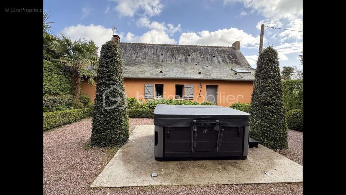 Maison à ECOMMOY