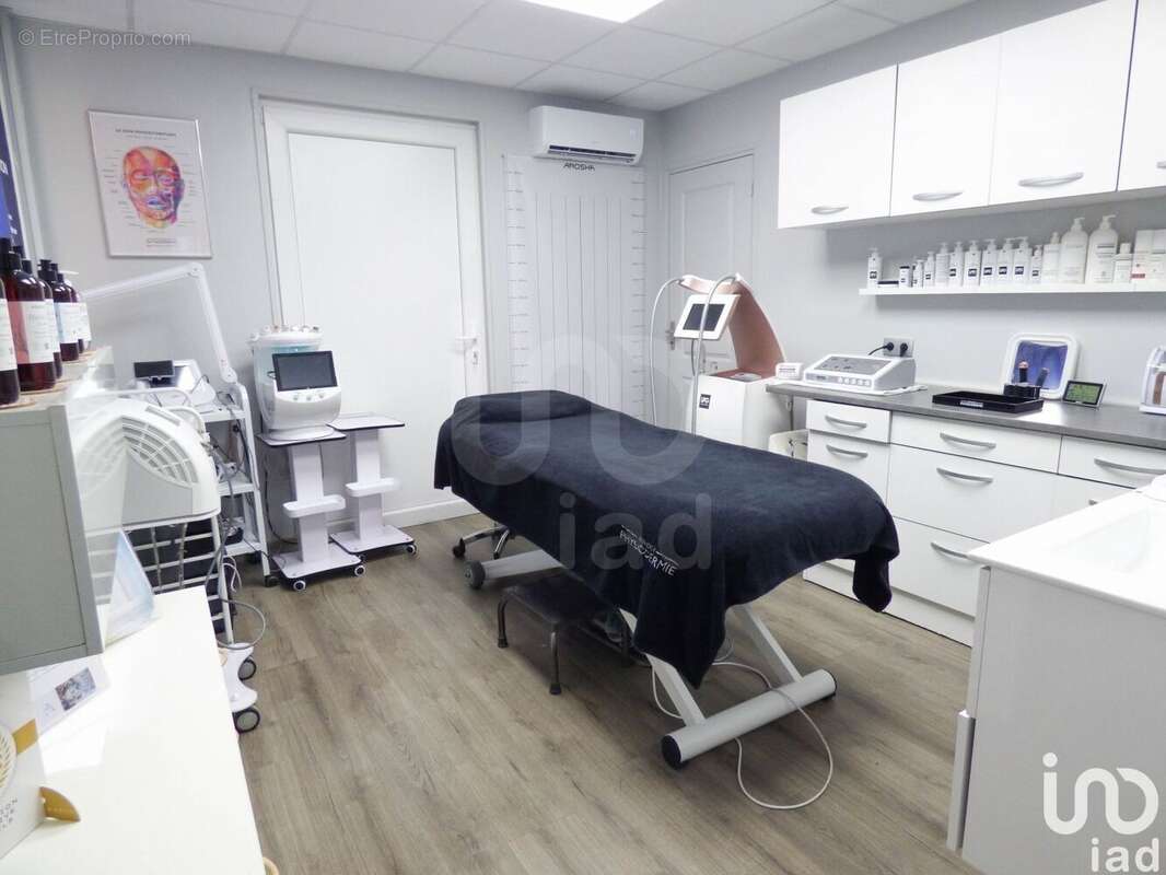 Photo 6 - Commerce à FAYENCE