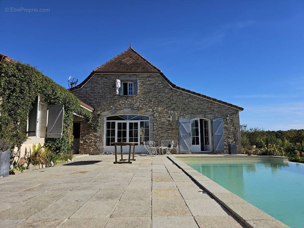 Maison à SALIES-DE-BEARN