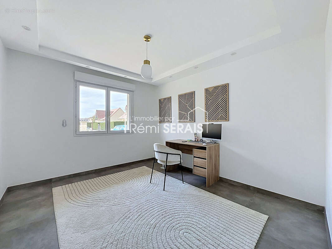 Maison contemporaine à Flers avec sous-sol exceptionnel et prestations modernes - photo 7