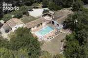 Maison à VENTABREN