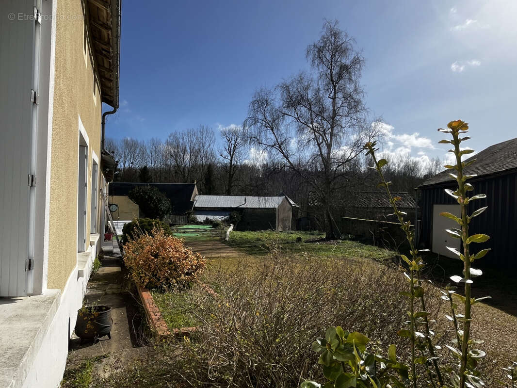 Maison à LA CHAUSSEE