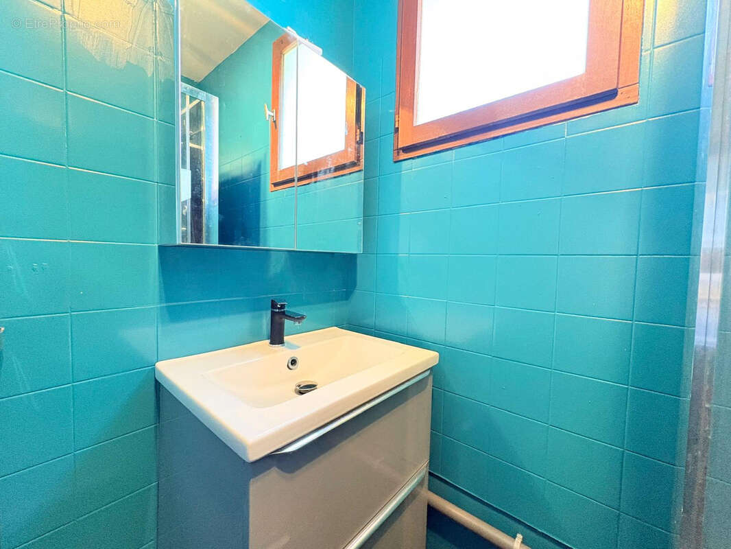 Appartement à BRUYERES-LE-CHATEL