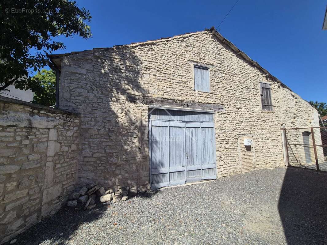 Maison à GANNAT
