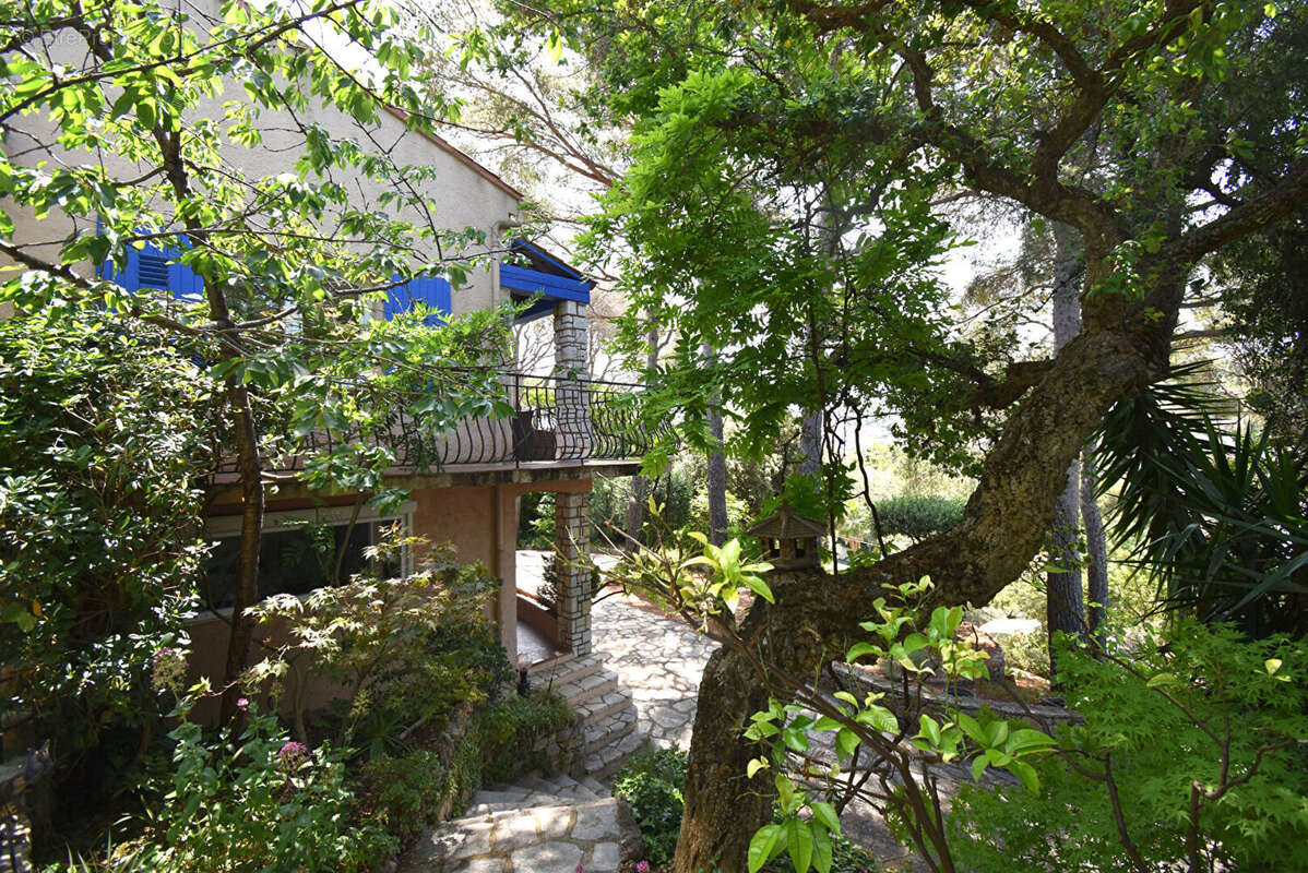 Maison à SAINT-RAPHAEL