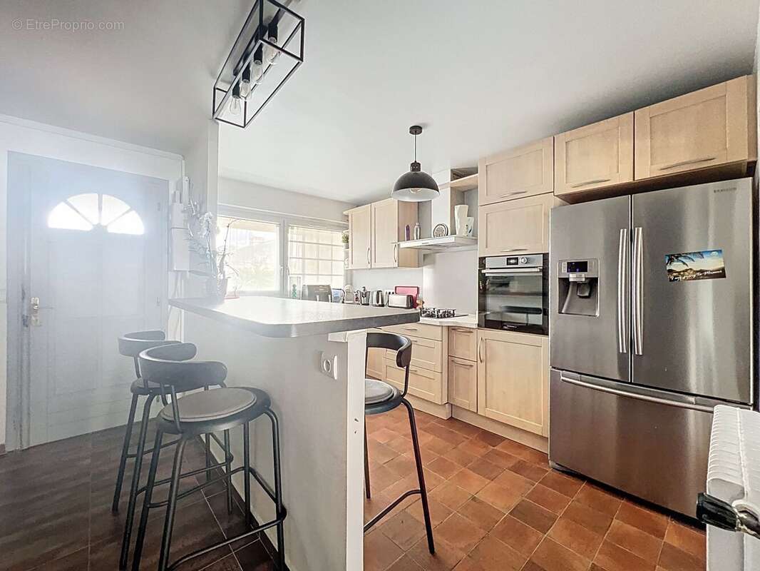 Maison à RIS-ORANGIS