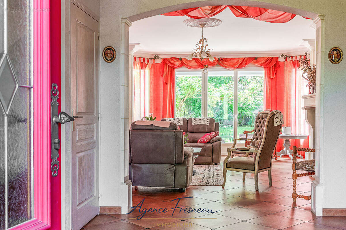 Maison à SAINT-MARTIN-DU-FOUILLOUX