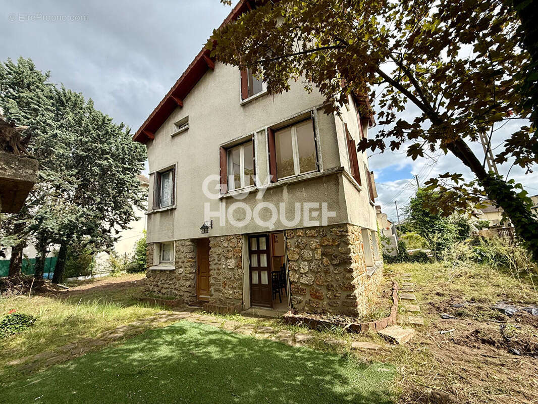 Maison à AUBERGENVILLE