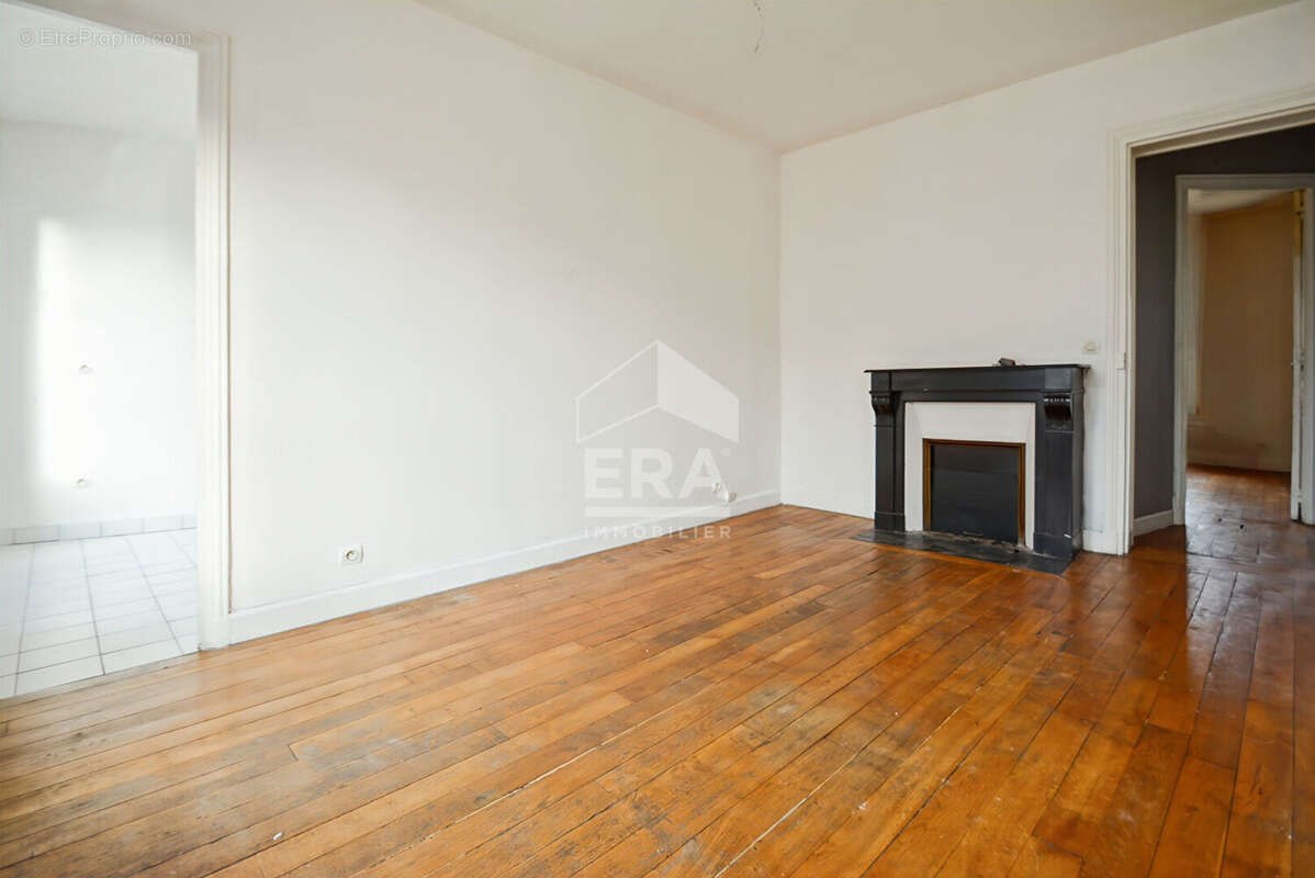 Appartement à ISSY-LES-MOULINEAUX