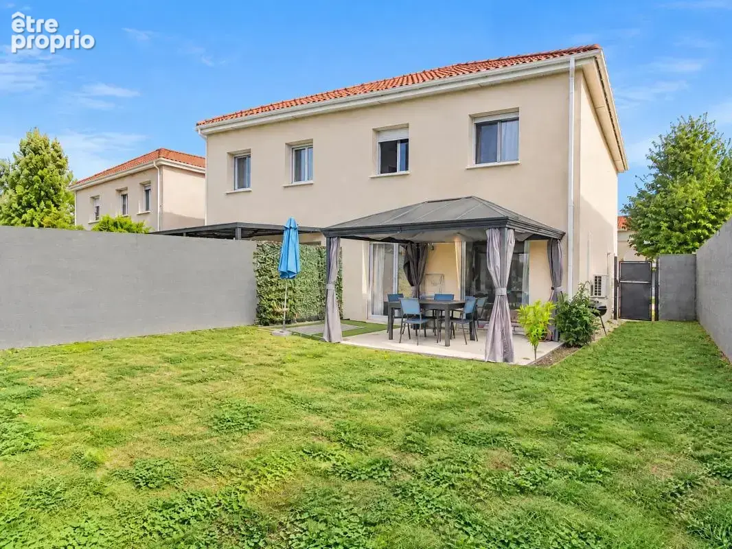 Maison - Mitoyenne - 3 Chambres - Garage - Jardin - Au calme - photo 5