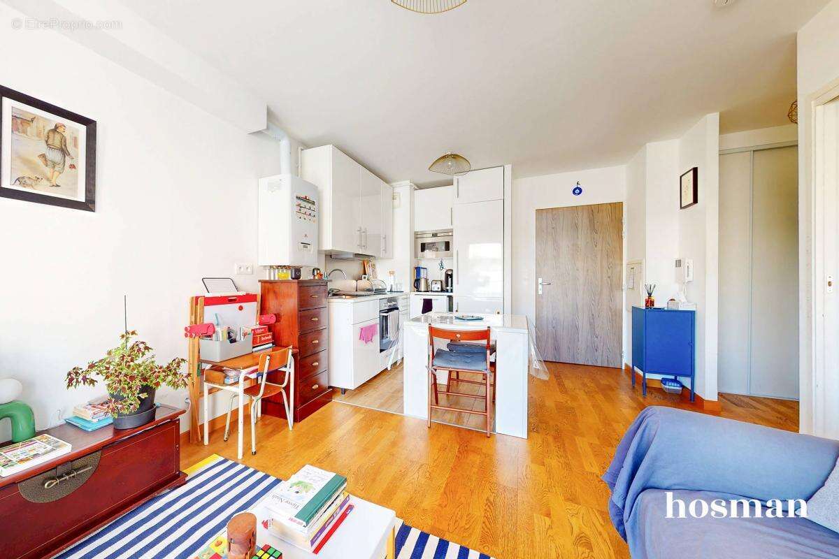Appartement à PARIS-19E