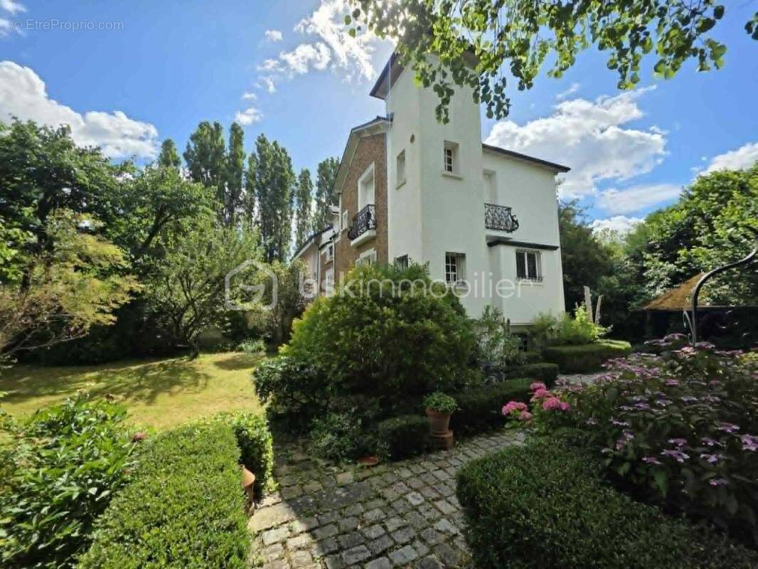 Maison à CHELLES