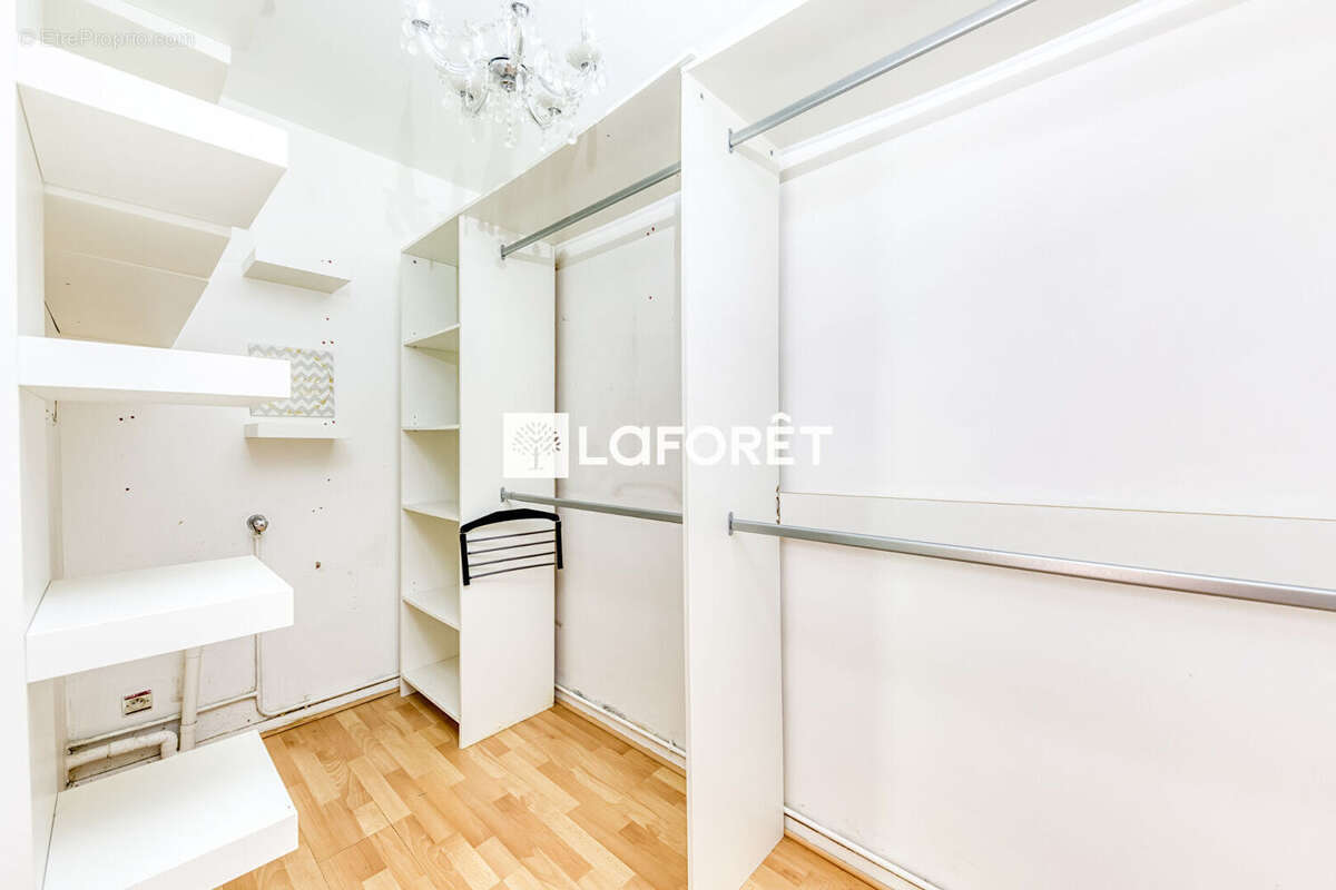 Appartement à PONTAULT-COMBAULT