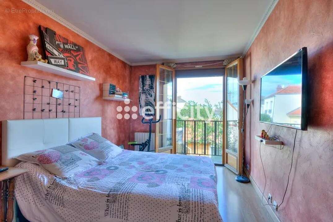 Maison à NEUILLY-PLAISANCE