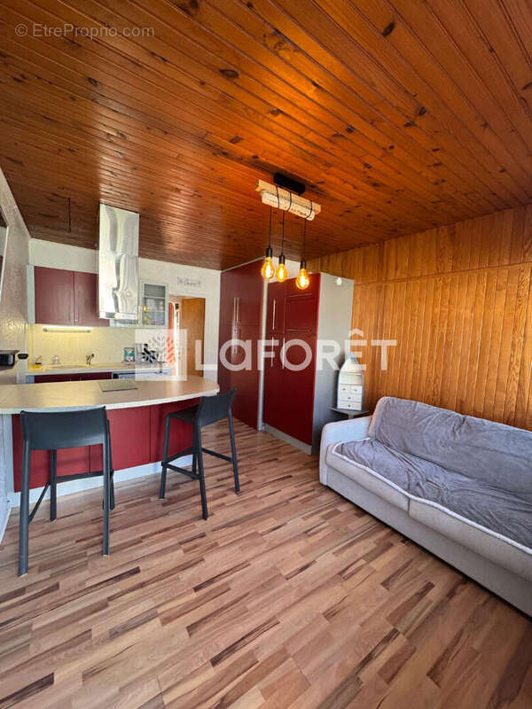 Appartement à AUREILHAN