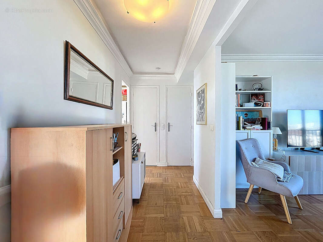 Appartement à CHATILLON