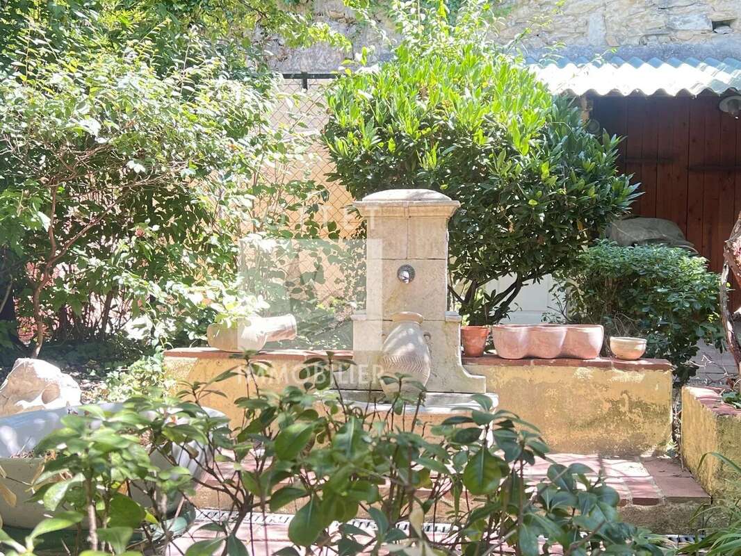 Bollene  maison  239m²  terrasses & jardin interieur  grand garage -potentiel exceptionnel - photo 7