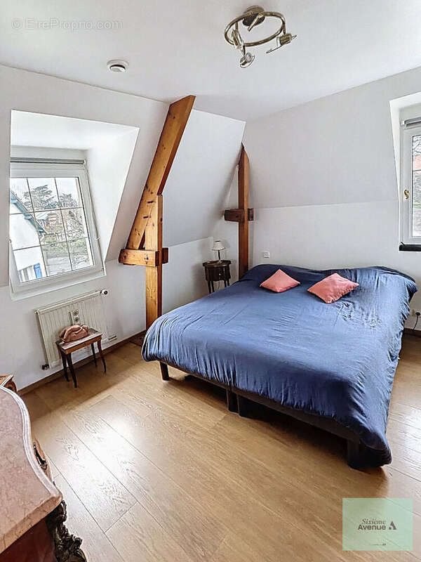 Maison à OUISTREHAM