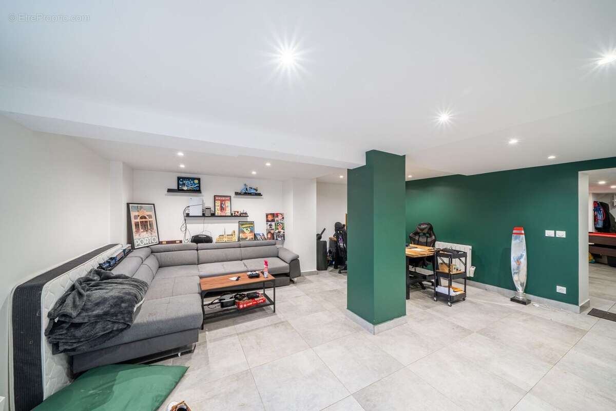 Appartement à VILLEJUIF