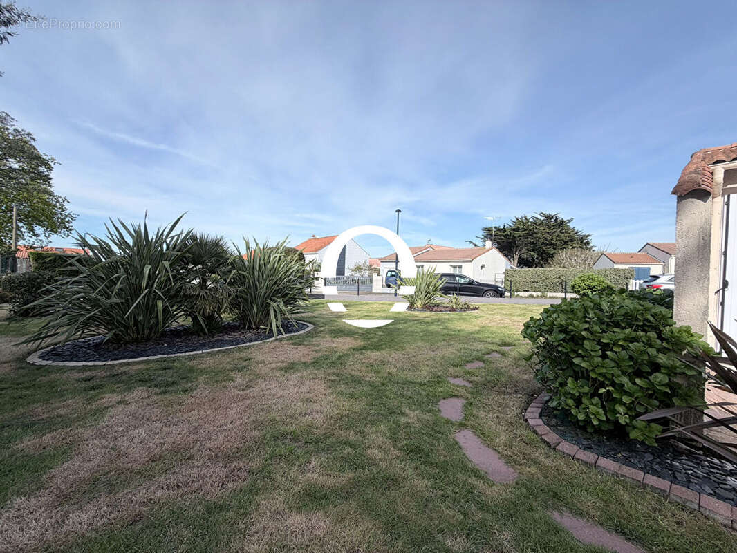 Maison à LA PLAINE-SUR-MER