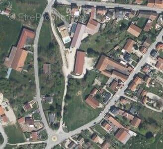 Terrain à SAINT-MASMES