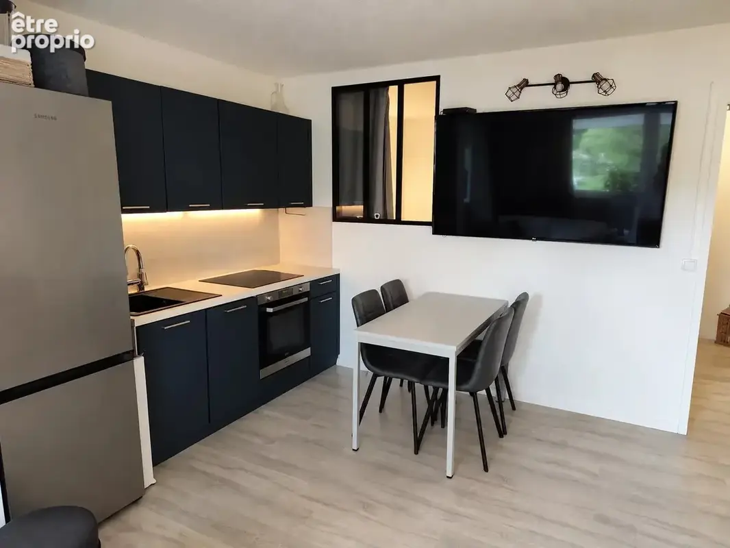 Superbe 3 pièces – terrasse 24 m² – vue dégagée – cave – garage en supplément - photo 4