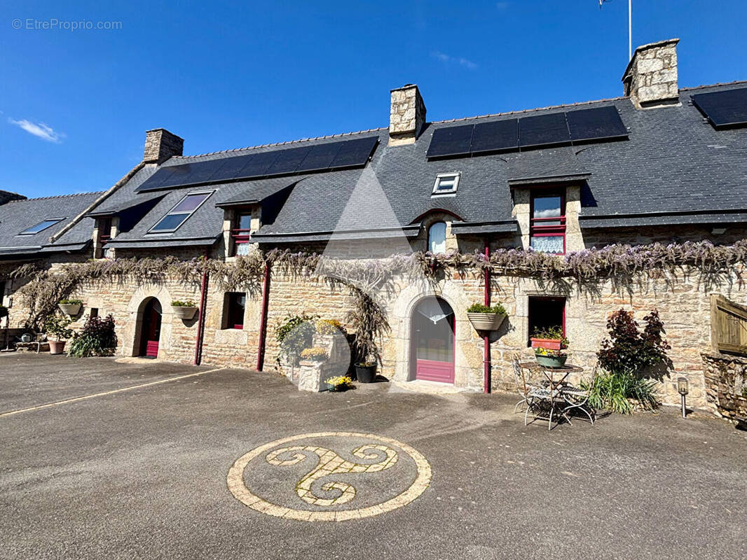 Maison à LANGUIDIC