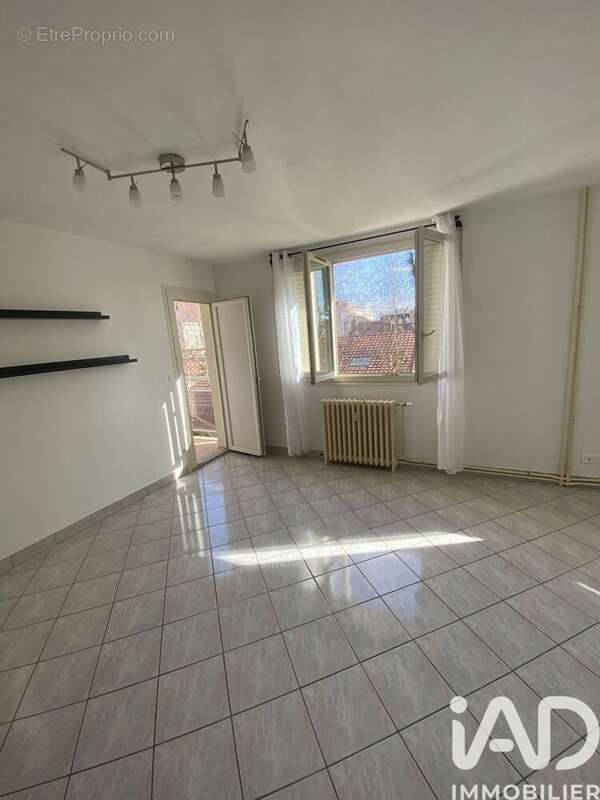 Photo 3 - Appartement à TROYES