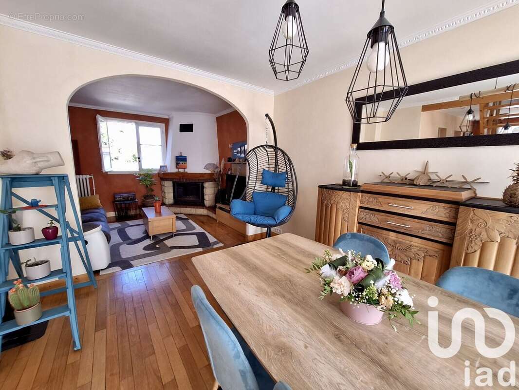 Photo 3 - Maison à CARRIERES-SOUS-POISSY