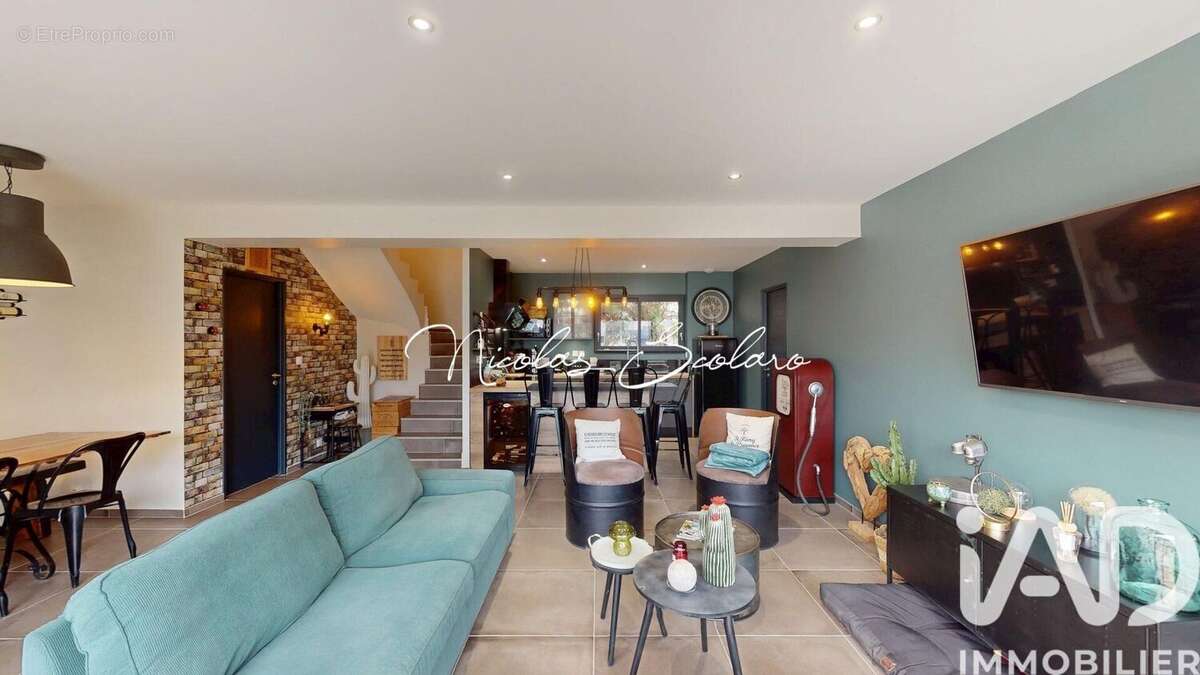 Photo 3 - Maison à SAINT-ETIENNE-DU-GRES