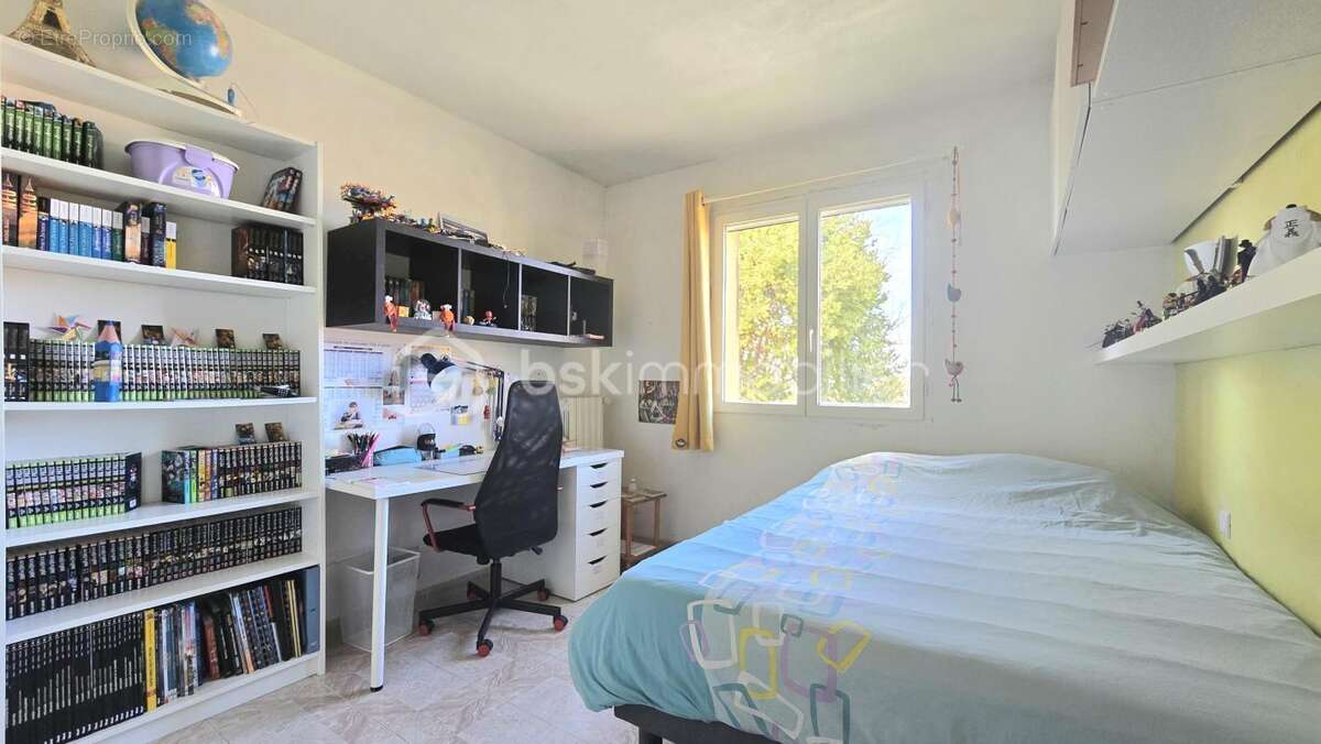 Maison à SAINT-LAURENT-DE-LA-SALANQUE