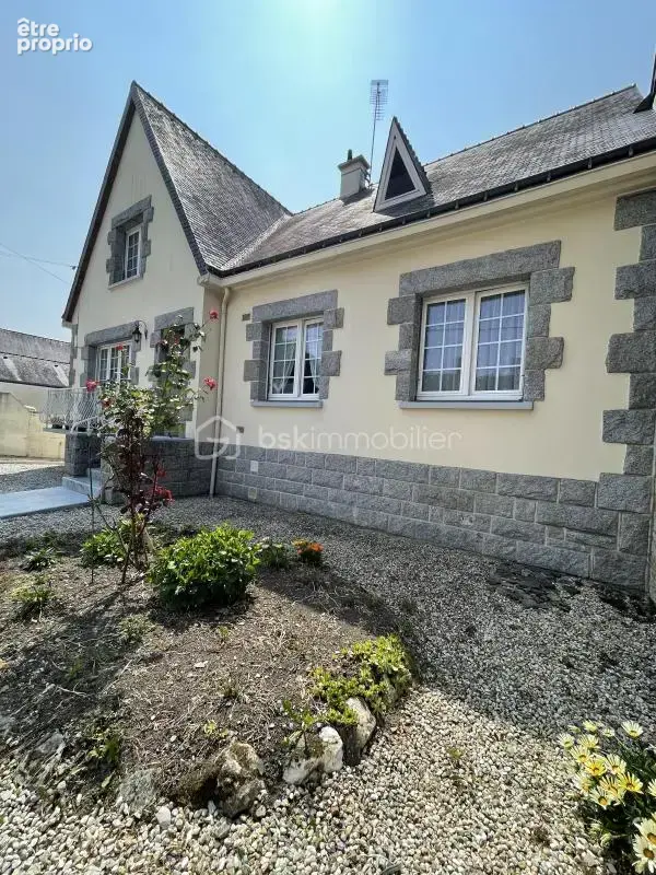 Maison à PLOERMEL