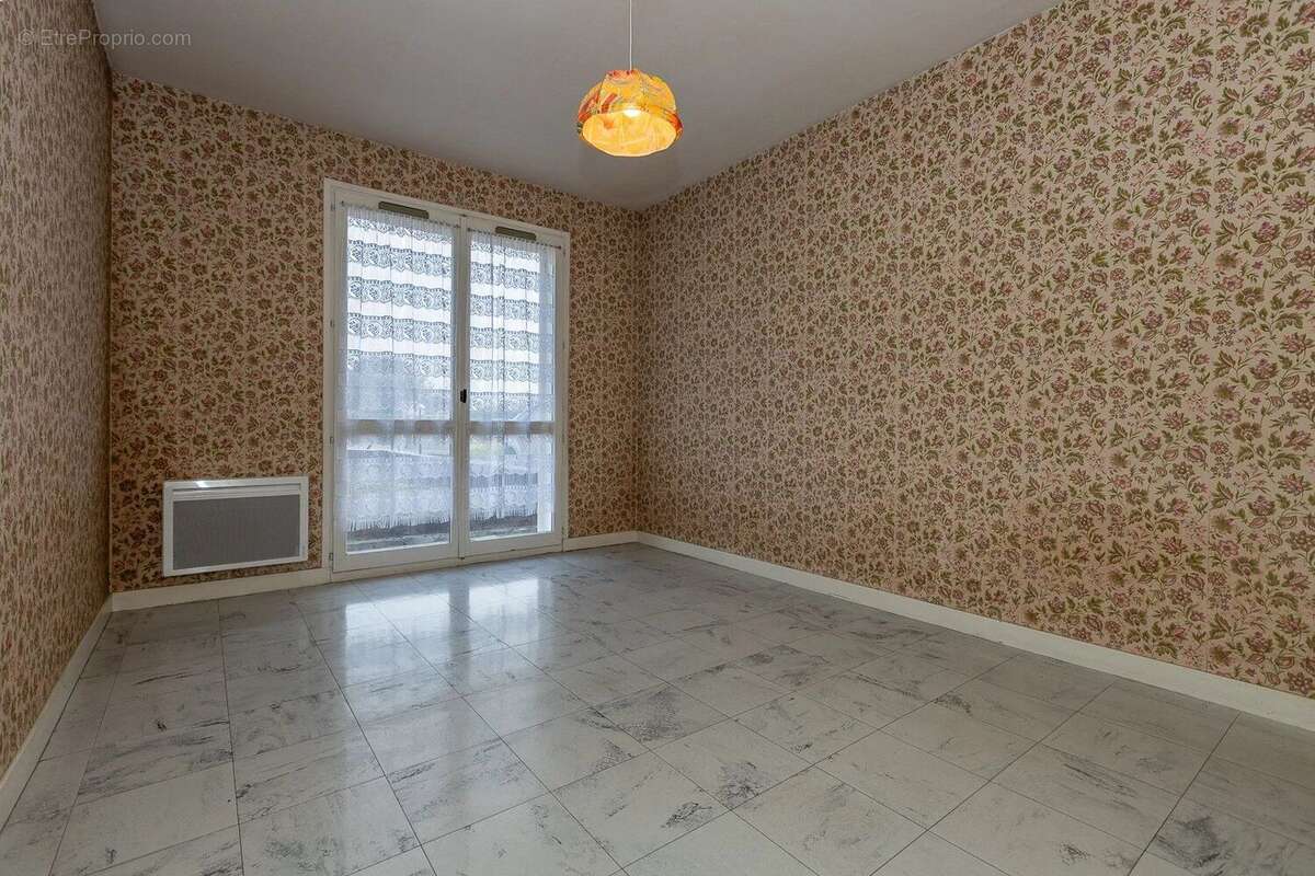 Maison à MONTALIEU-VERCIEU