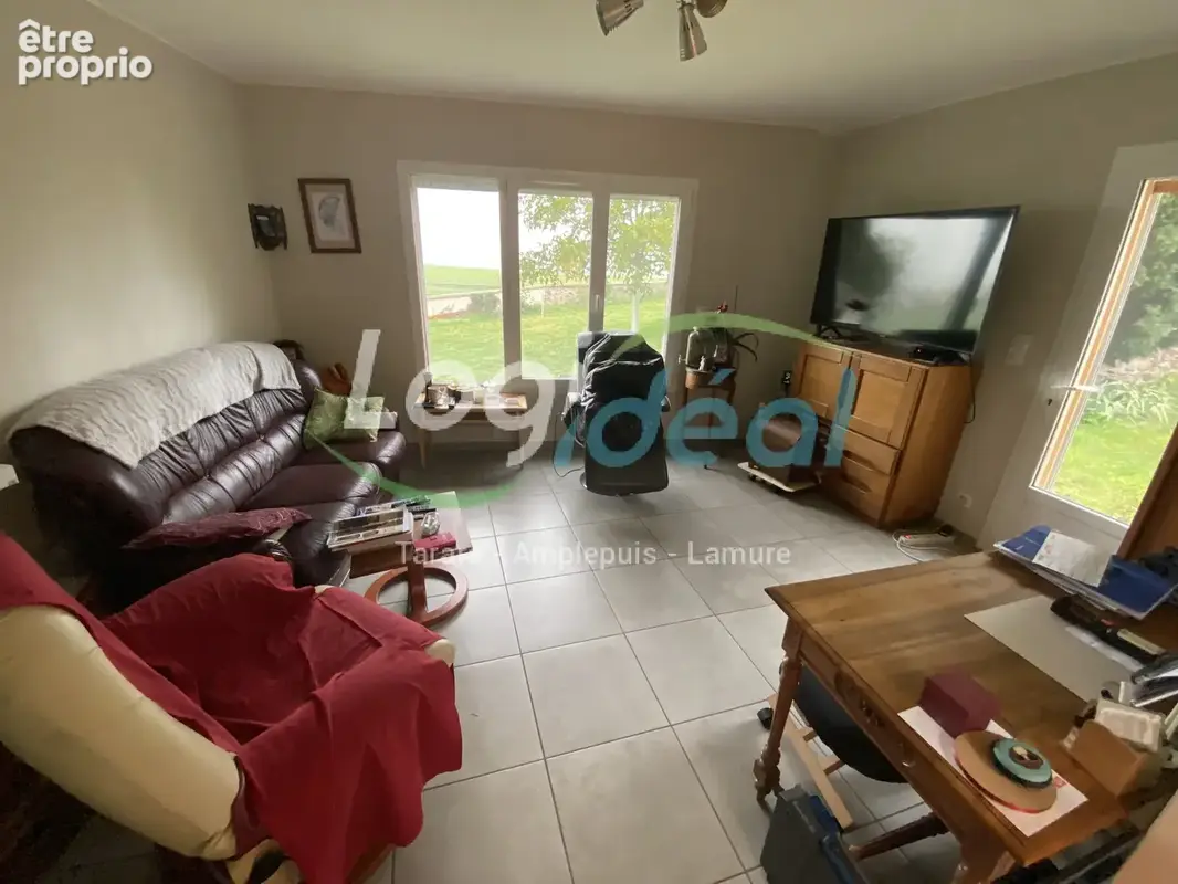 Maison 4 pièces 105 m² à vendre à Amplepuis (69550) - photo 3