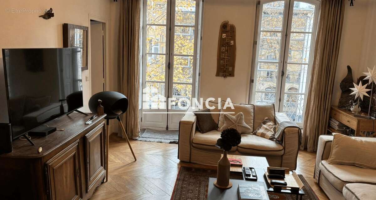 Appartement à CAHORS