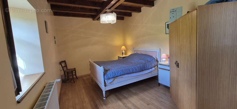 Maison à SAINT-CHRISTOPHE-VALLON