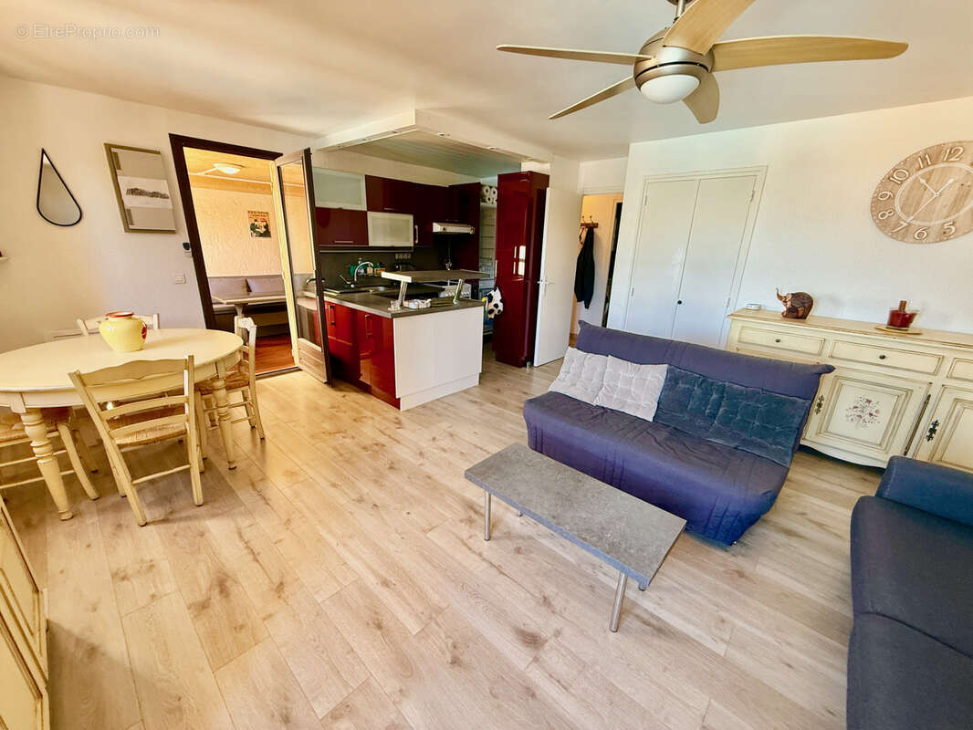 Appartement à LA CROIX-VALMER