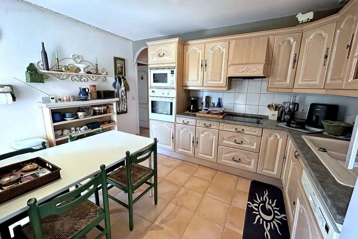 Maison à VILLEVEYRAC