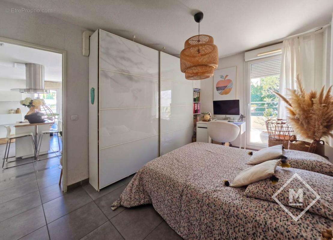 Appartement à MARSEILLE-13E