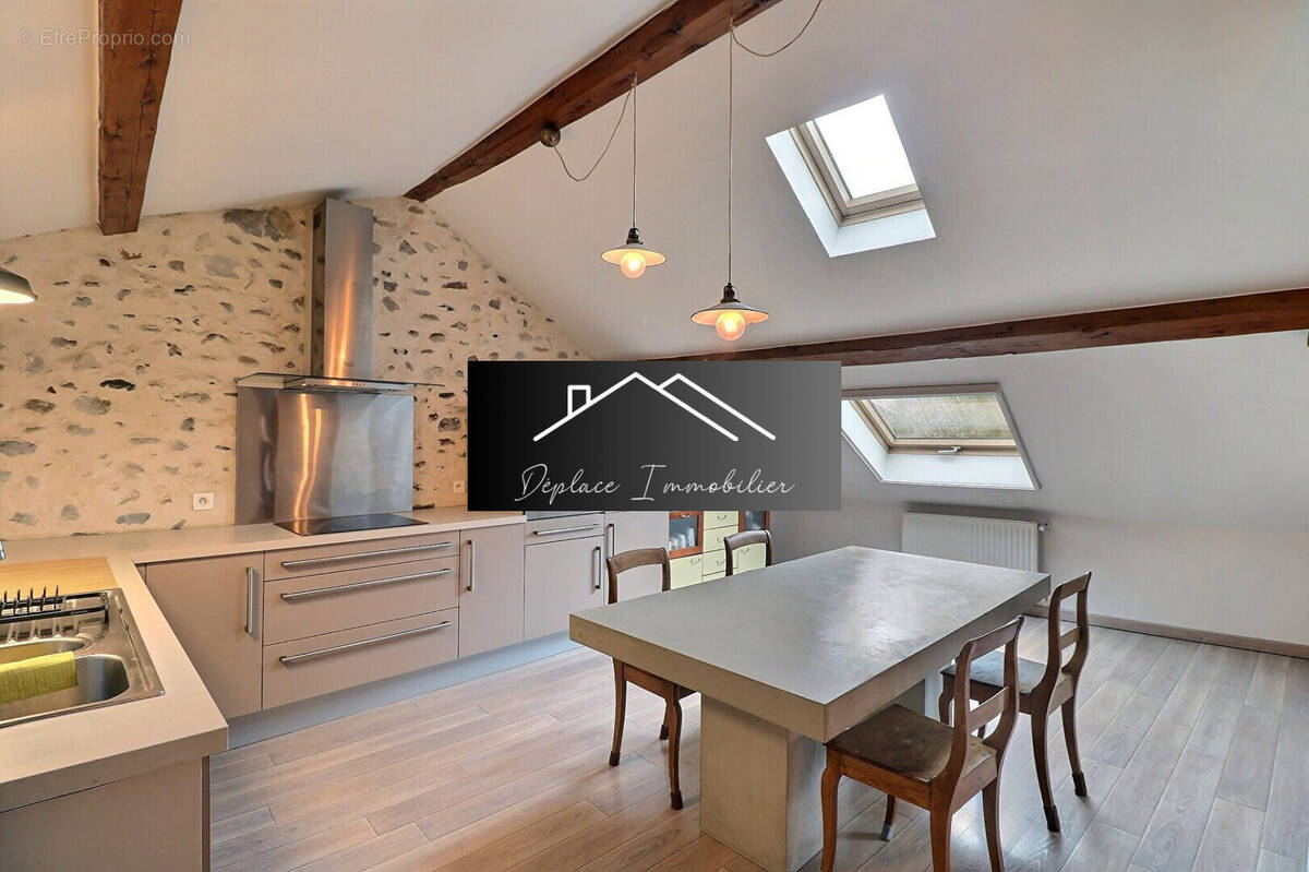 Appartement à PREVESSIN-MOENS