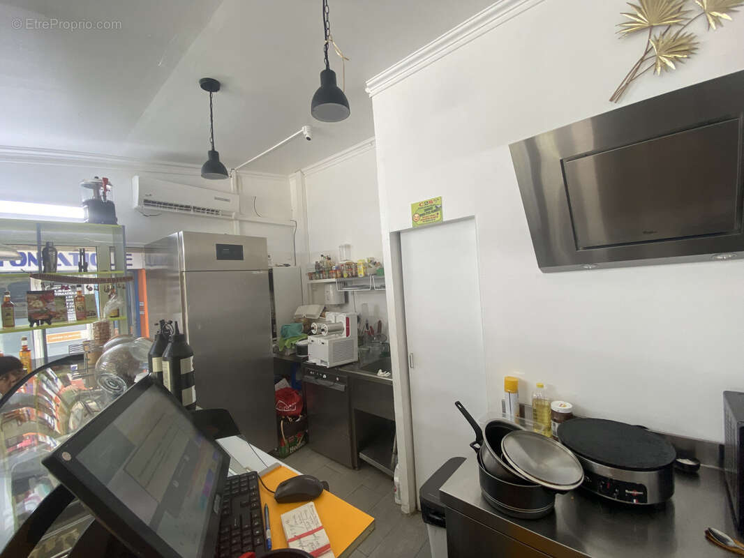 Commerce à BASSE-TERRE