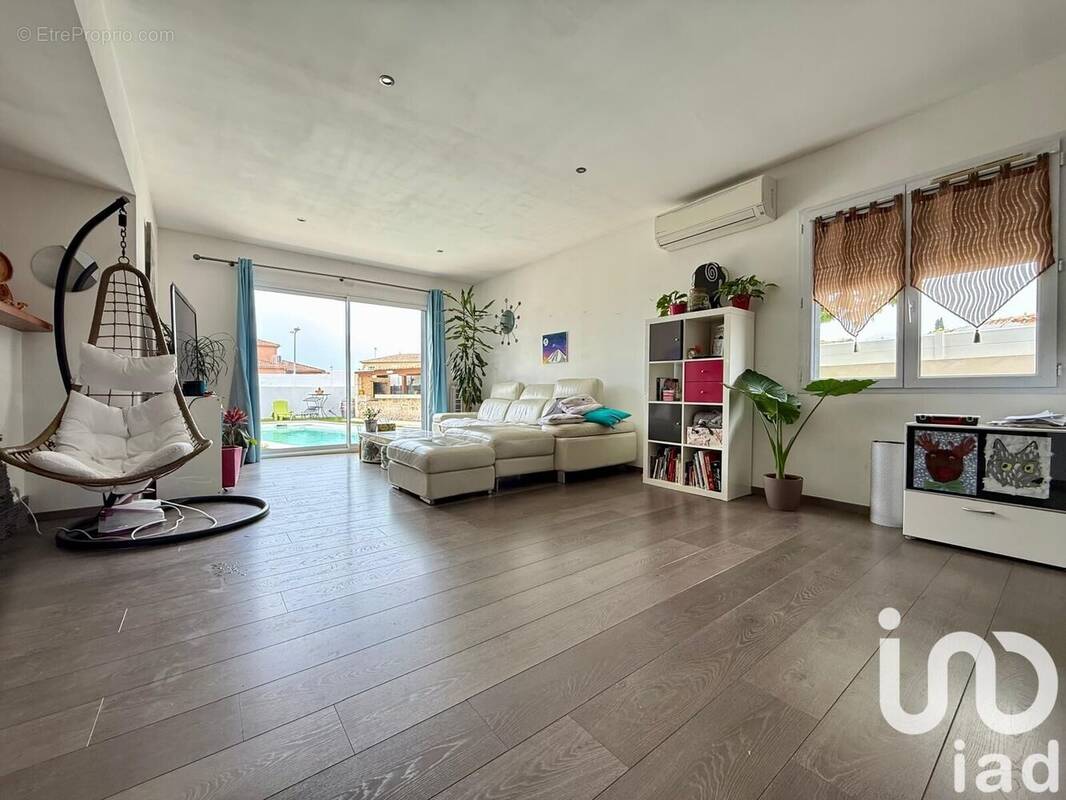 Photo 1 - Maison à VILLEVEYRAC