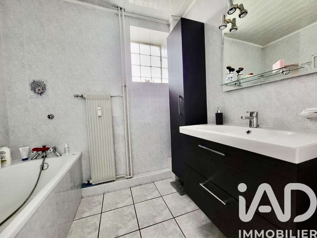 Photo 8 - Appartement à SAINT-ETIENNE