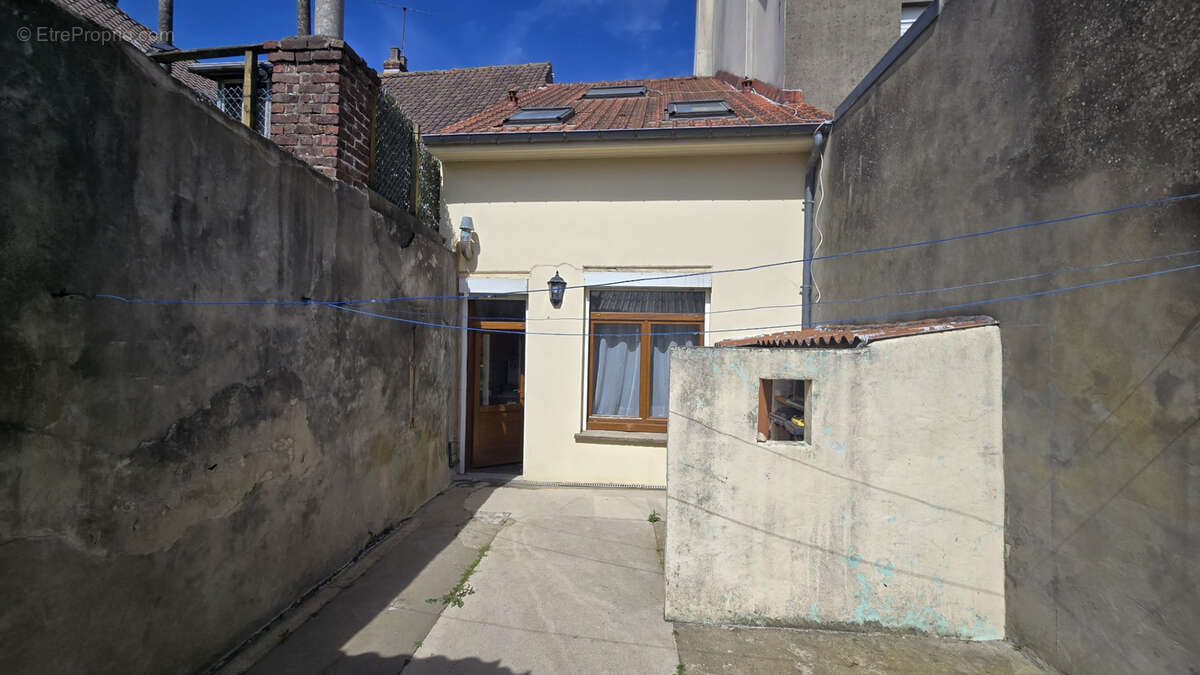 Maison à GUINES