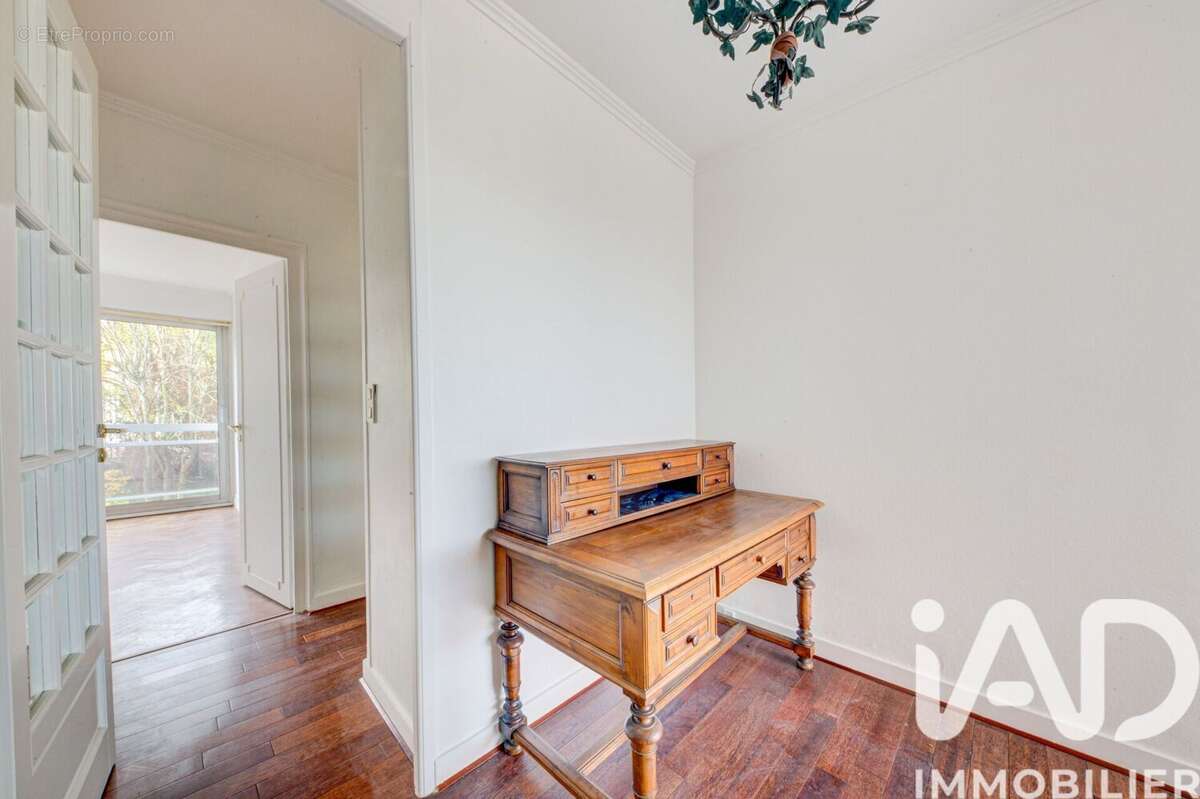 Photo 3 - Appartement à MARLY-LE-ROI