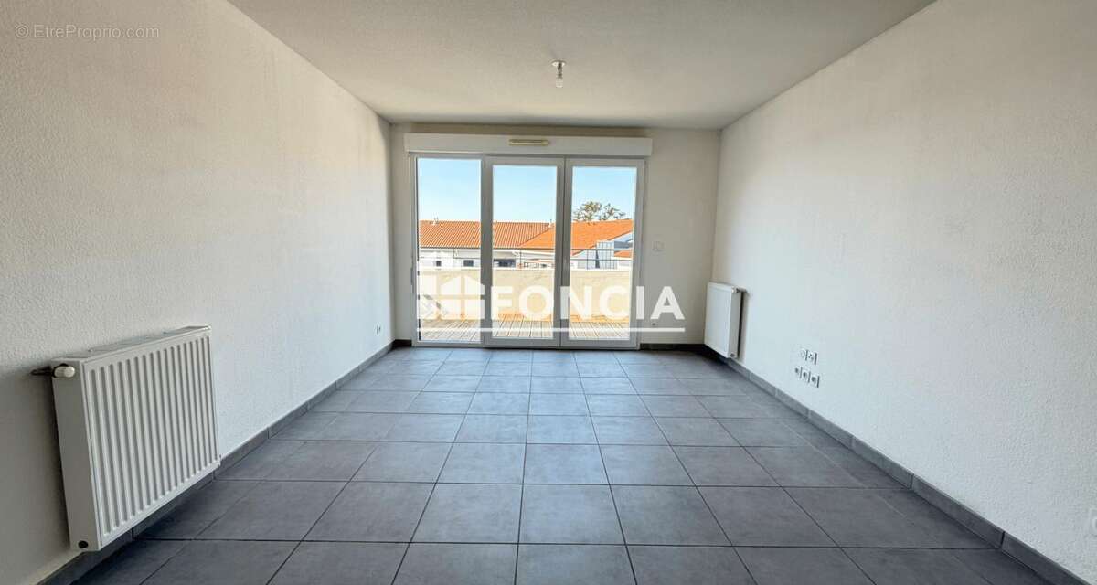 Appartement 3 pieces avec terrasse et parking en sous sol - photo 2